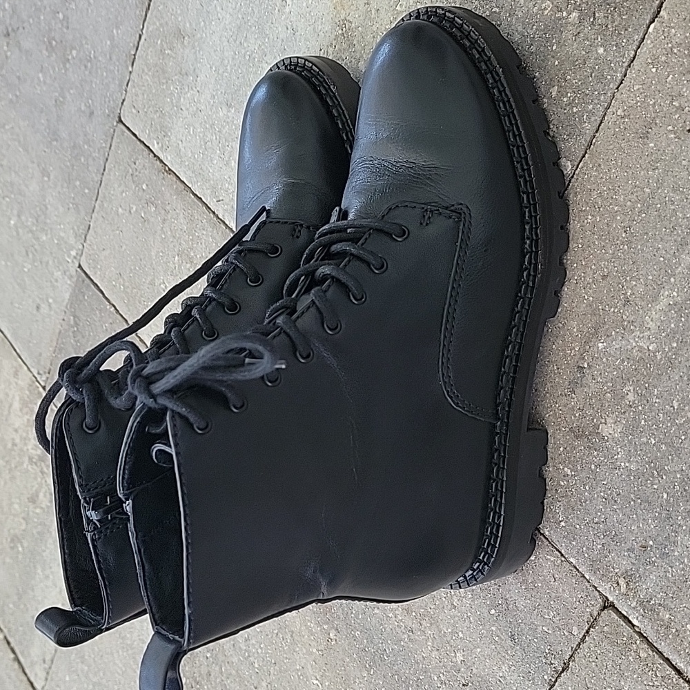 Vince Cabria Lace-Up Leather Combat Boots Sz 6 - Picture 4 of 10